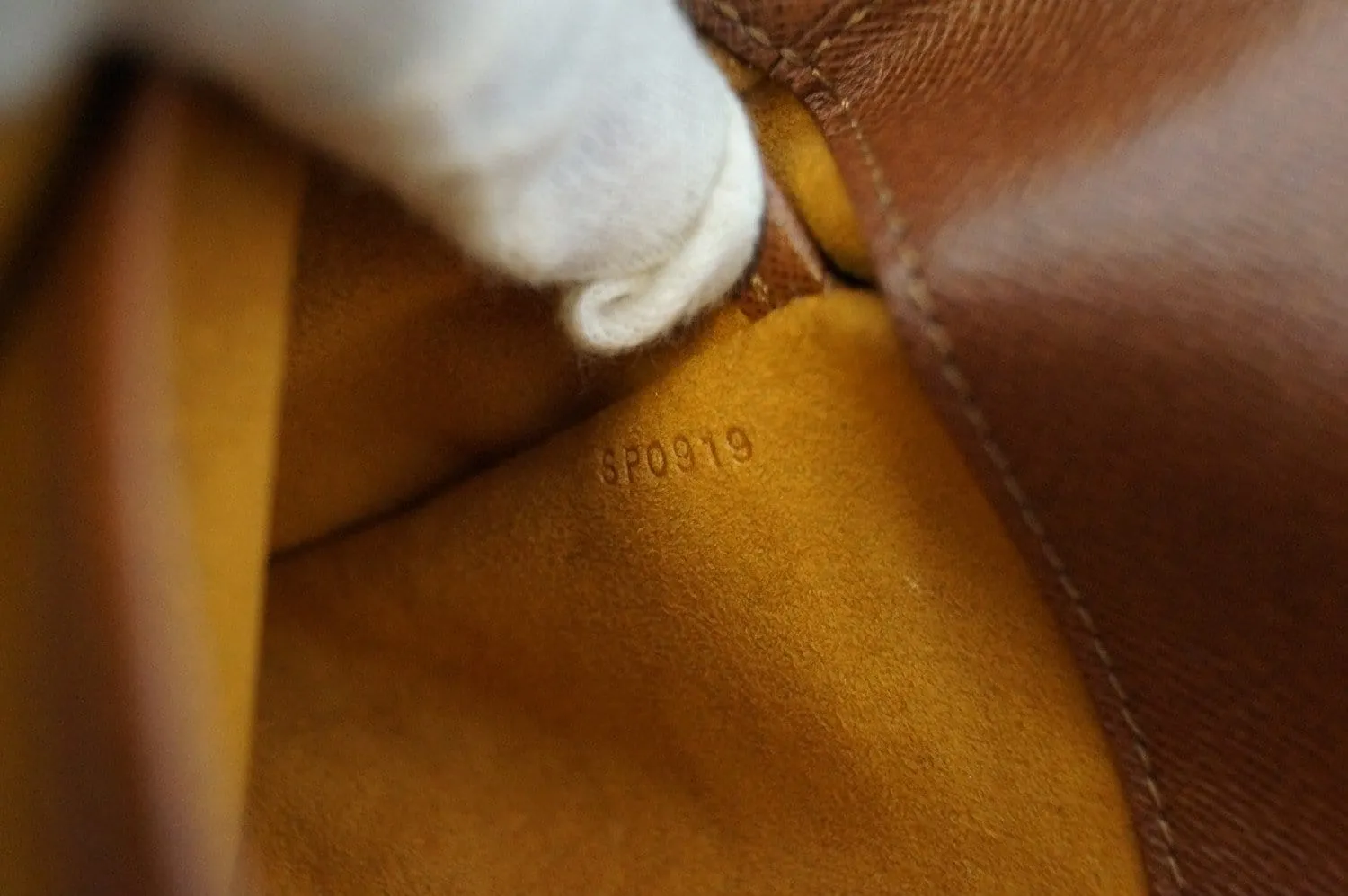 LOUIS VUITTON Monogram Musette Tango Shoulder Bag