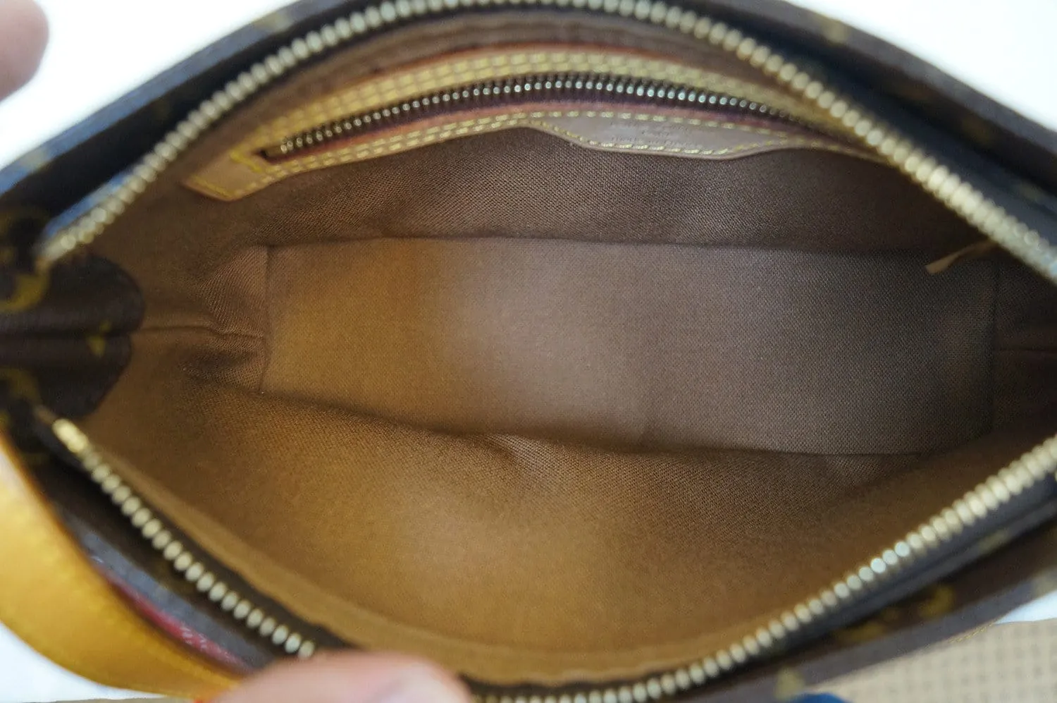 LOUIS VUITTON Monogram Trotteur Shoulder Bag