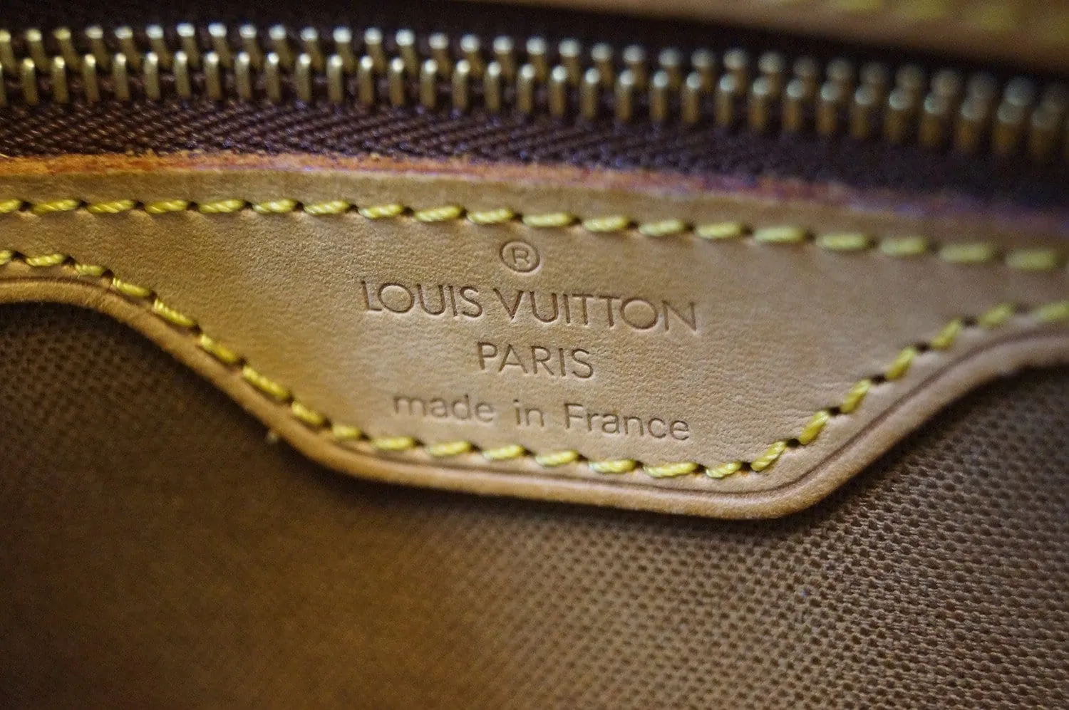 LOUIS VUITTON Monogram Trotteur Shoulder Bag