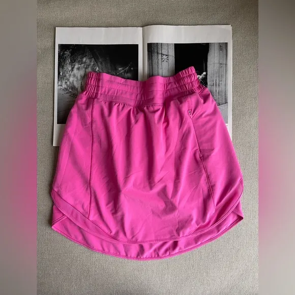 Lululemon Hotty Hot High Rise Skort In Sonic Pink Size 2