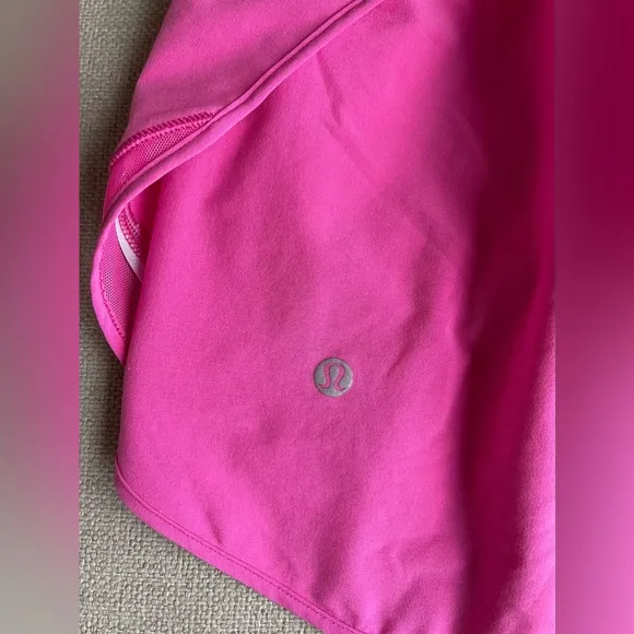 Lululemon Hotty Hot High Rise Skort In Sonic Pink Size 2