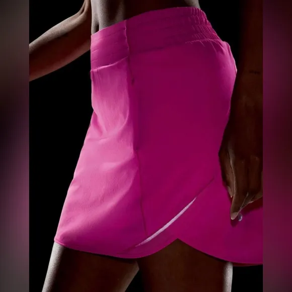 Lululemon Hotty Hot High Rise Skort In Sonic Pink Size 2