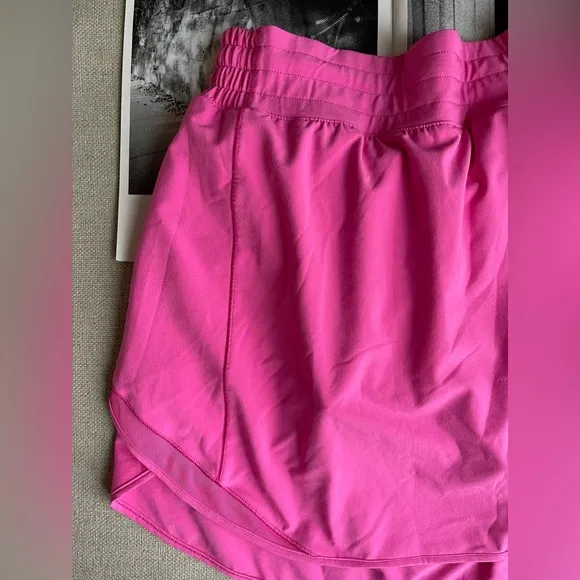 Lululemon Hotty Hot High Rise Skort In Sonic Pink Size 2