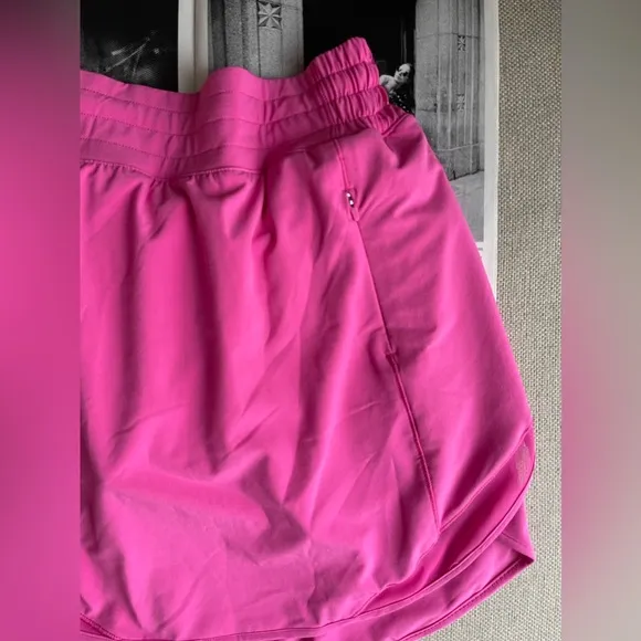 Lululemon Hotty Hot High Rise Skort In Sonic Pink Size 2