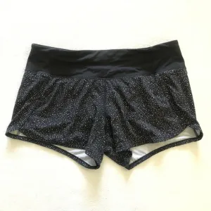 Lululemon Women Night View White Black Print 4&quot; Low Rise Run Times Short II 8