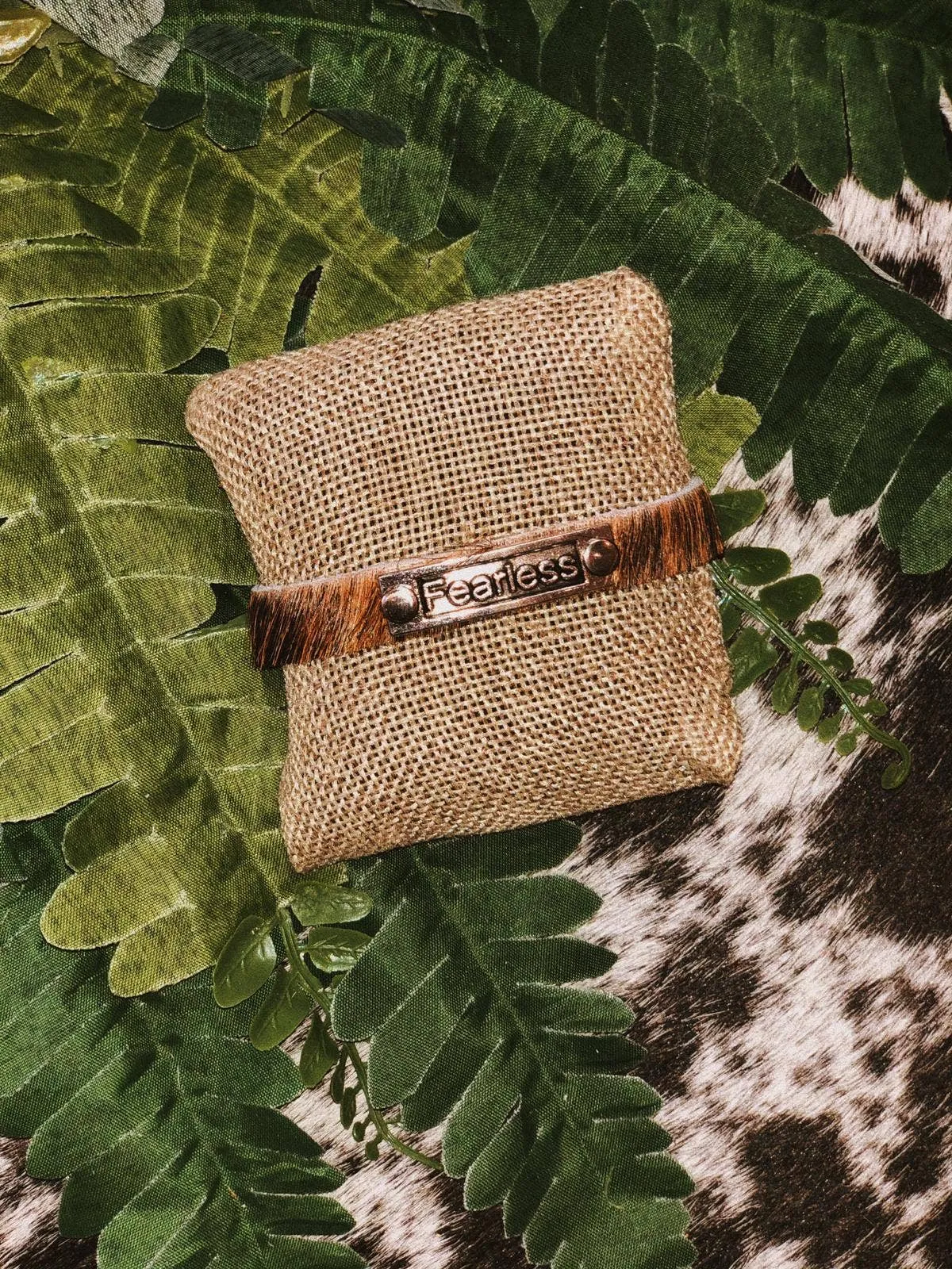 Mae Positive Inspiration Embellished Mini Cuff: Silver Fearle / Beige Croco Fur