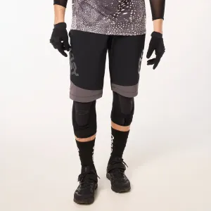 Men's Maven Scrub Short