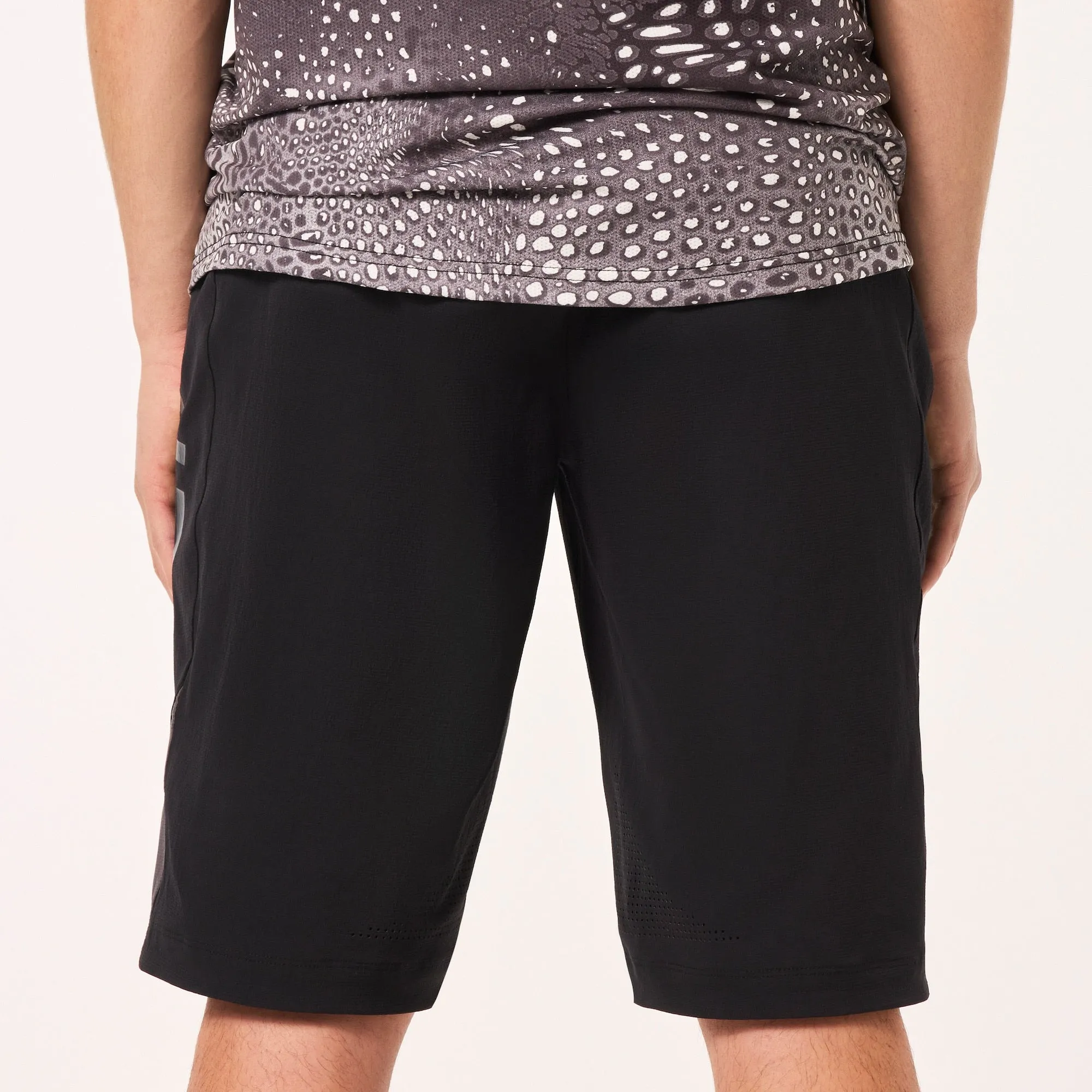 Men's Maven Scrub Short
