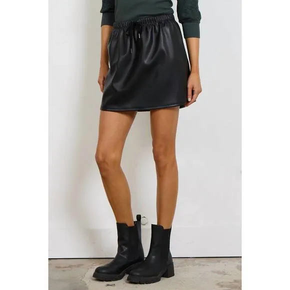 NEW LAMADE wonder short skirt in black