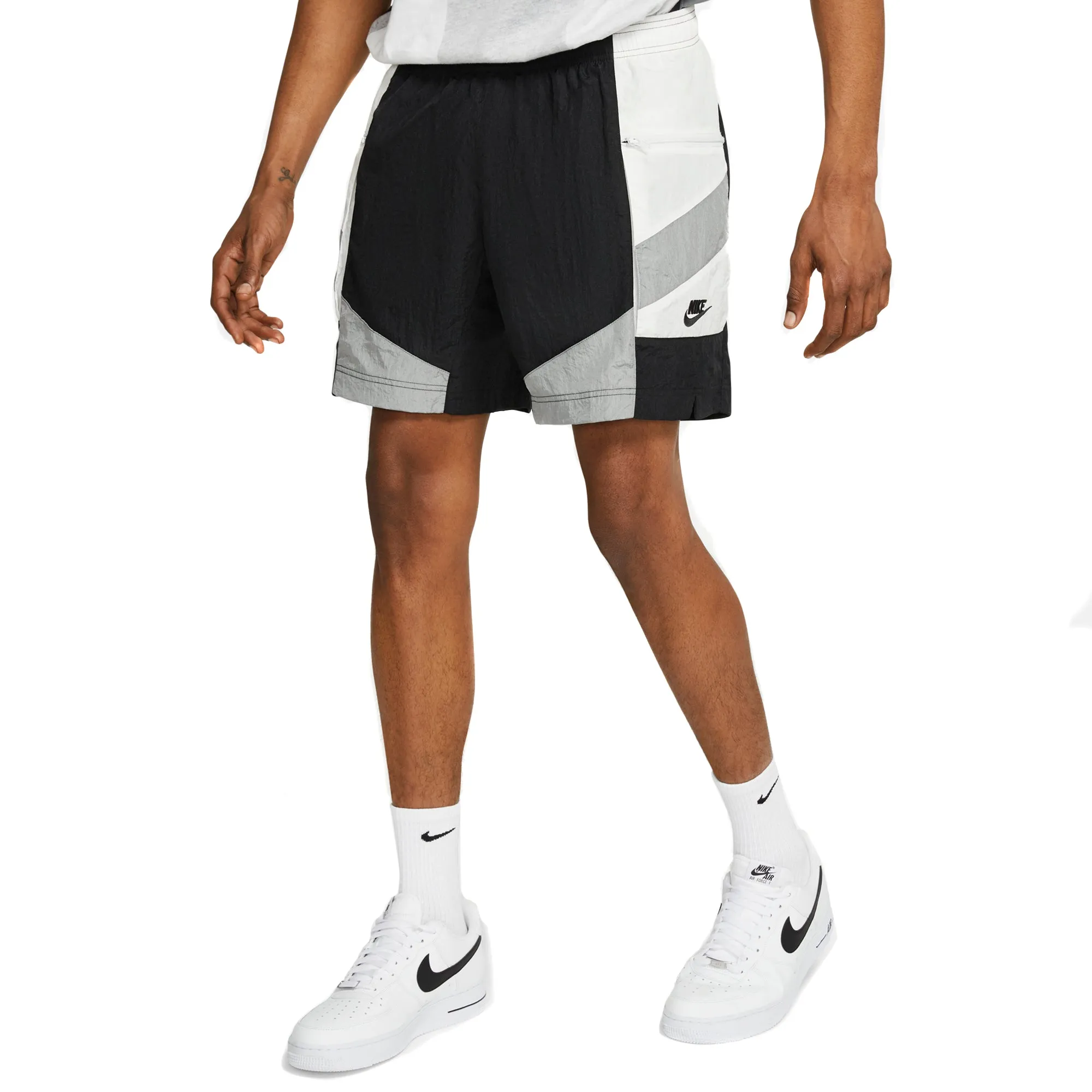 NIKE SPORTSWEAR