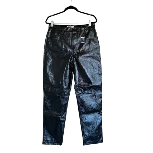 NWT  Abercrombie &amp; Fitch The 90s Straight Ultra High Rise Faux Leather Pant