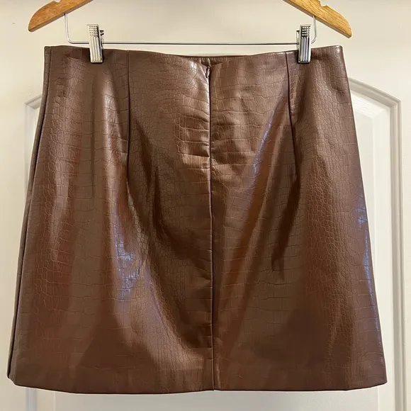 NWT ASTR Audrey Faux Leather Croc Skirt in Brown