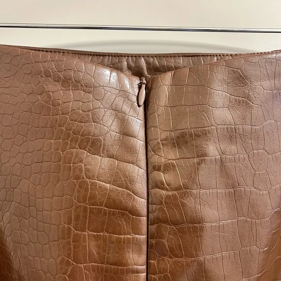 NWT ASTR Audrey Faux Leather Croc Skirt in Brown