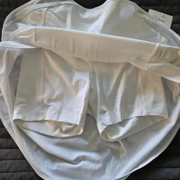 NWT Lululemon Hotty Hot High-Rise Skirt *Long - 2 White