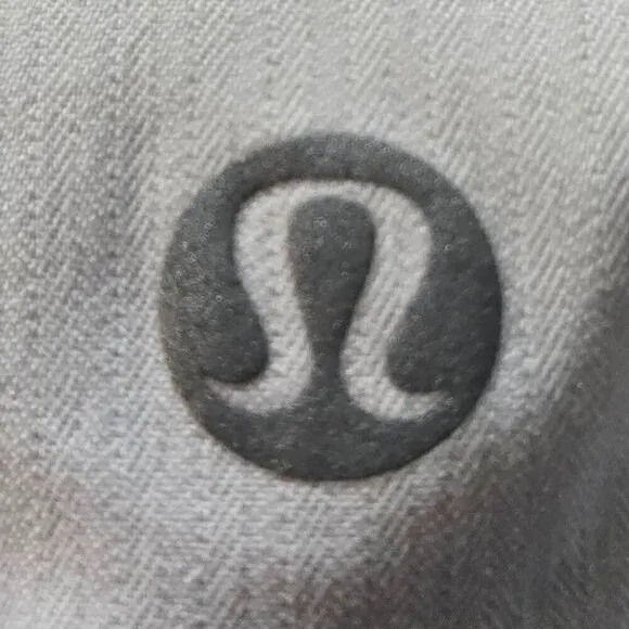 NWT Lululemon Hotty Hot High-Rise Skirt *Long - 2 White
