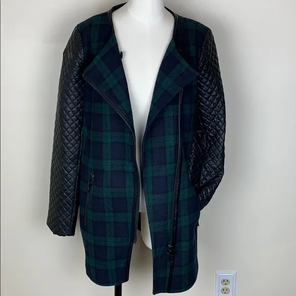 NWT WALTER BAKER 118 Sadie Blue Green Plaid Faux Leather Sleeve Coat MED