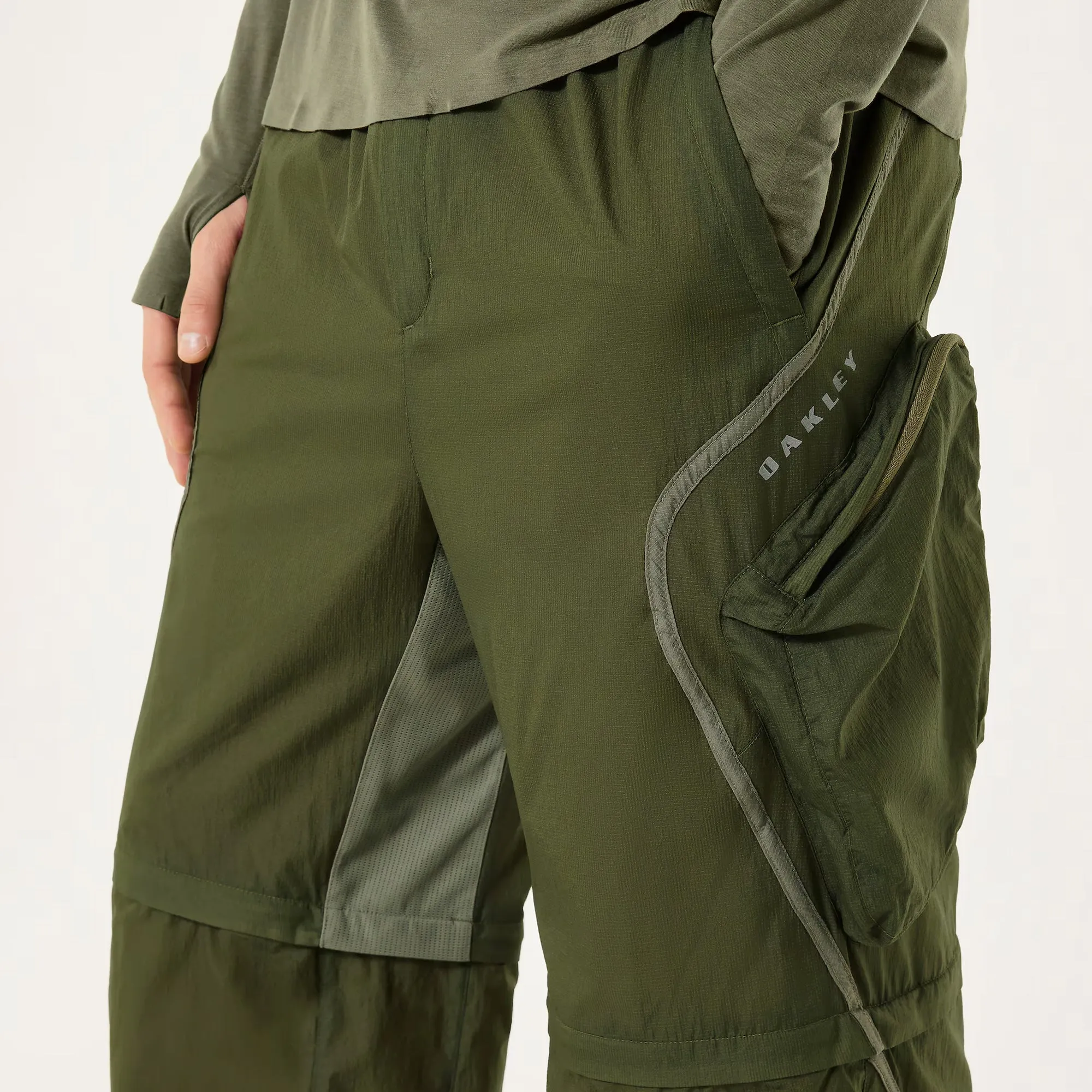Oakley Mens Latitude Flight Cargo Pant