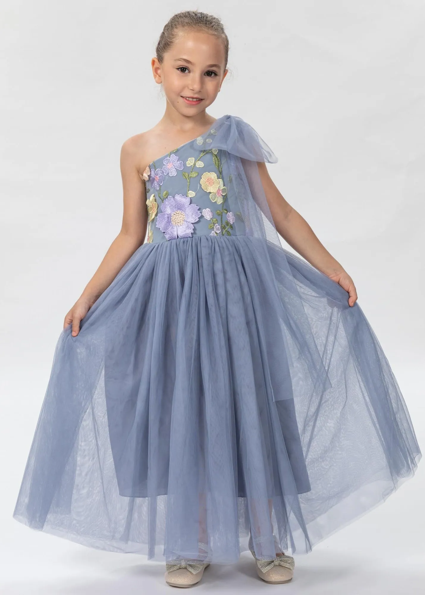One Shoulder Adjustable Strap Embroidered Girl Dress in Bluish Gray
