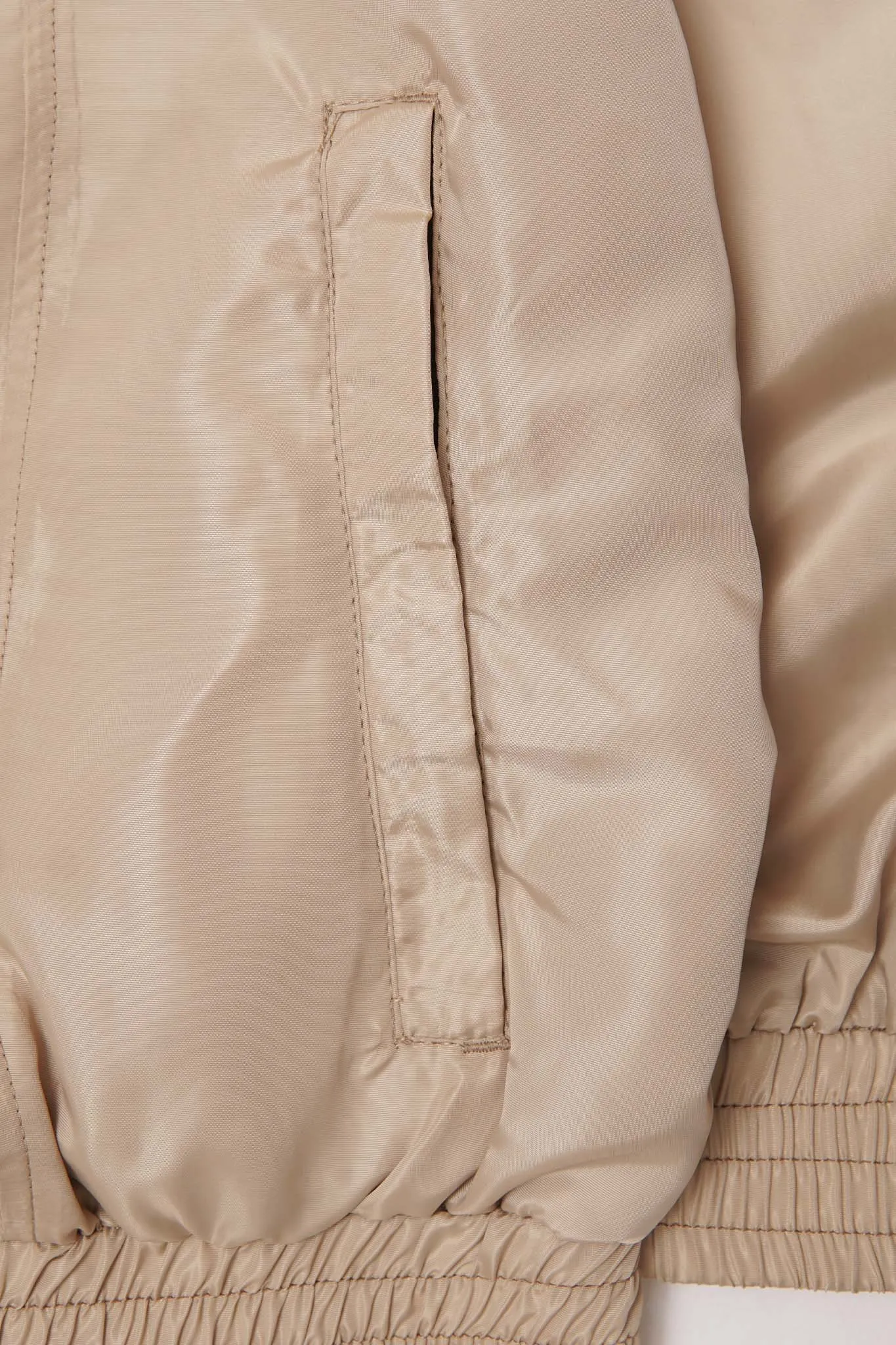 "WAGWAN" WINDBREAKER V2 IN FOSSIL