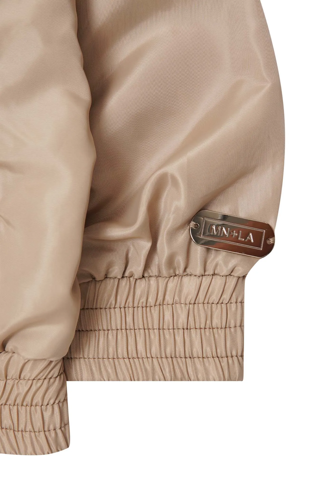 "WAGWAN" WINDBREAKER V2 IN FOSSIL