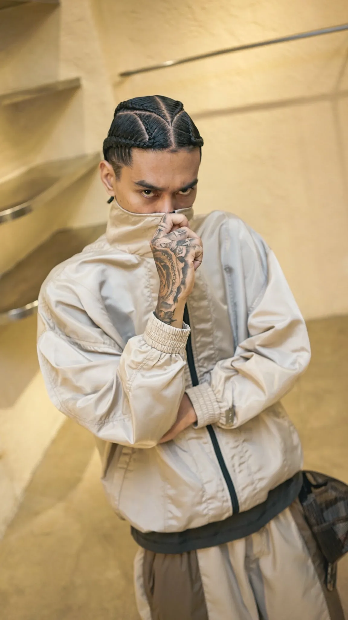 "WAGWAN" WINDBREAKER V2 IN FOSSIL