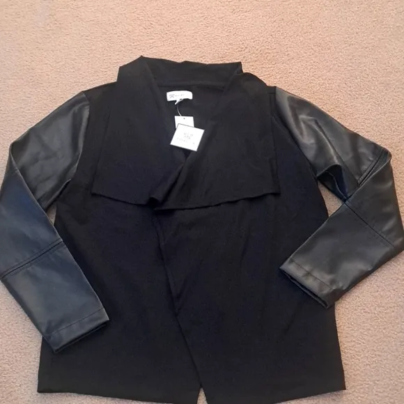 RAFELLA OPEN FRONT JACKET.  OVERSIZED LARGE