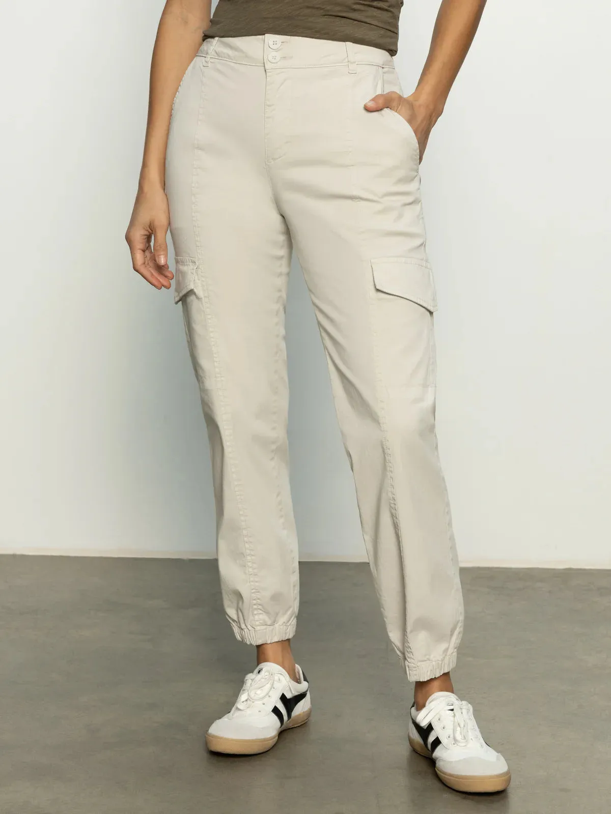 Rebel Standard Rise Pant Pumice Stone