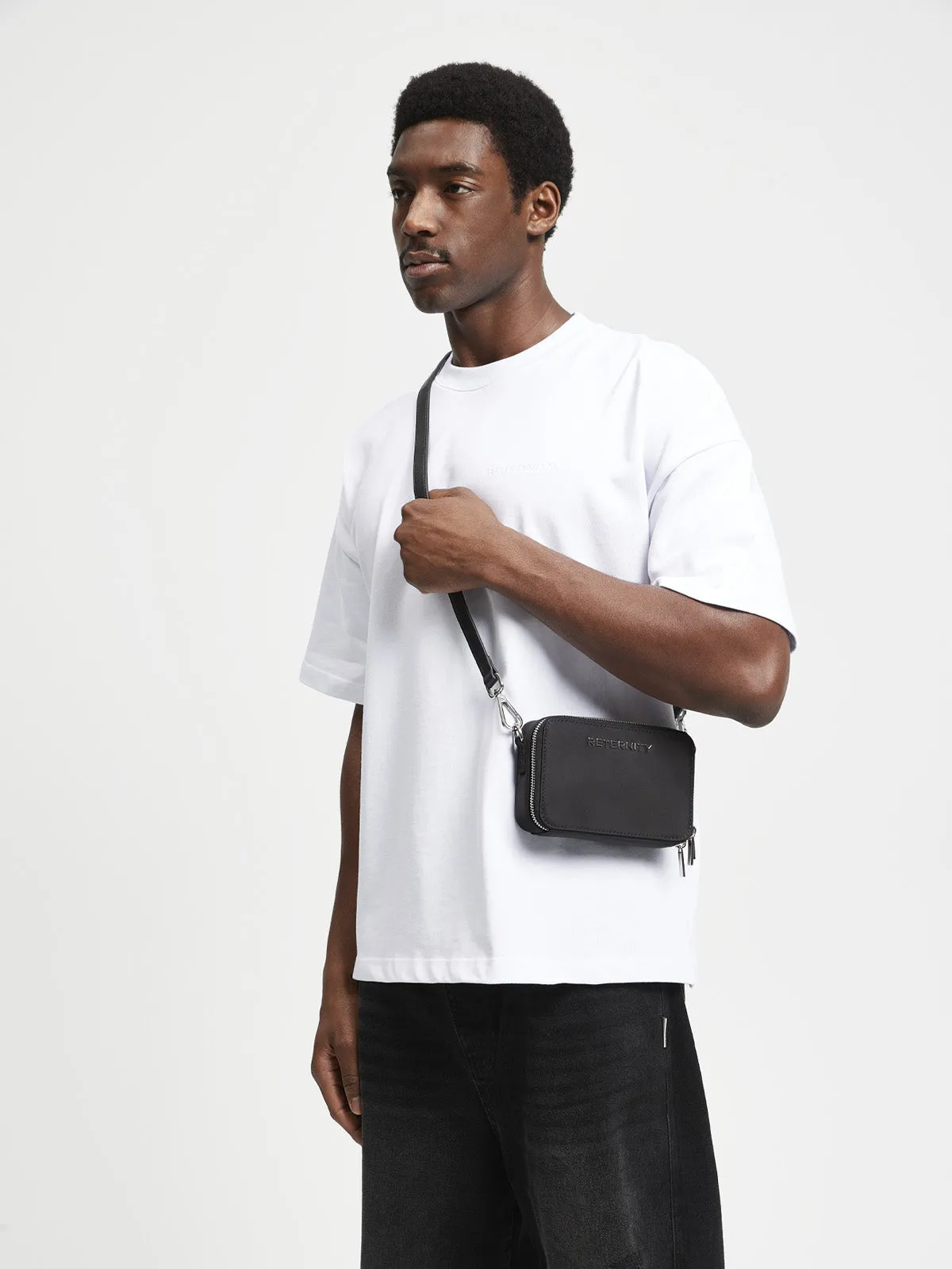 RETERNITY NYLON SHOULDER BAG - BLACK
