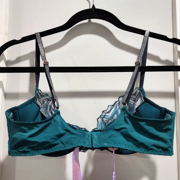 Savage X Fenty Shining Star Embroidered Half Cup Plunge Bra