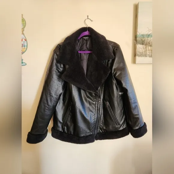 Simply Vera Vera Wang Women's Black Faux Leather Shearling Jacket large NWT