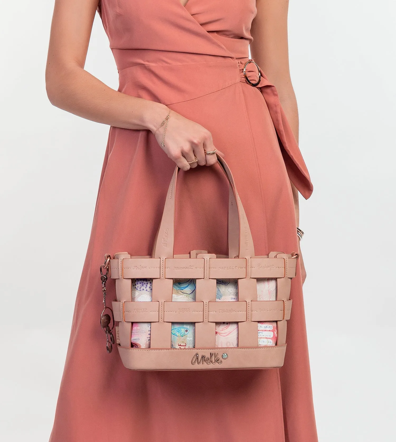 Slow Life vegan Leather basket bag