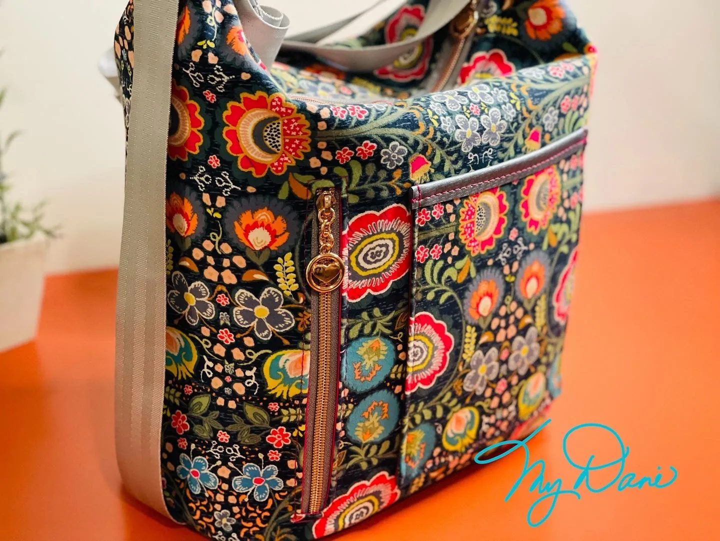 The Krystal Convertible Handbag in Boho Floral