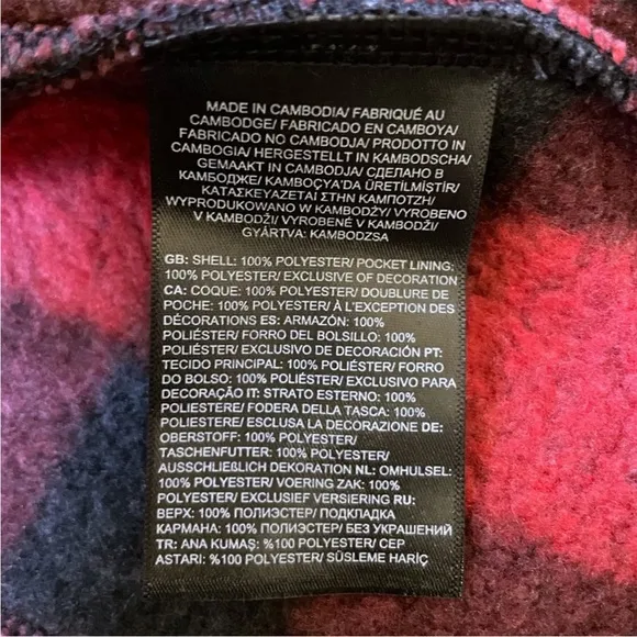The North Face Women’s Buffalo Plaid Maggy Sweater Fleece Jacket
