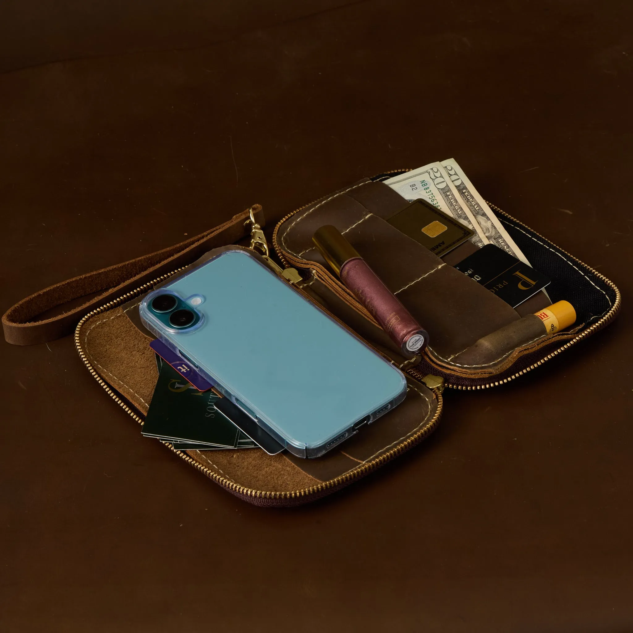 The Zippered Wallet
