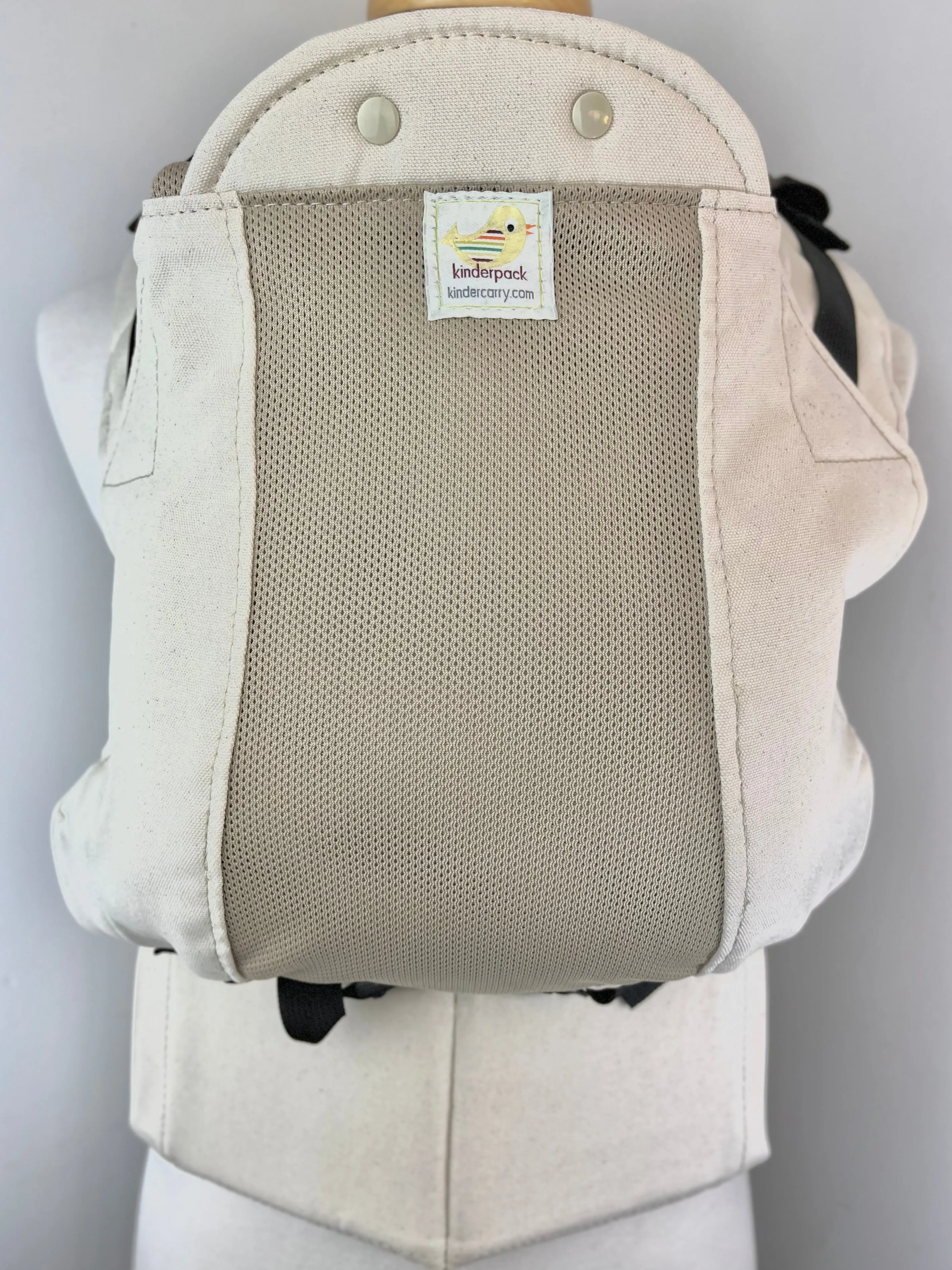 Toasted Oat Organic Cotton with Koolnit- Infant Kinderpack