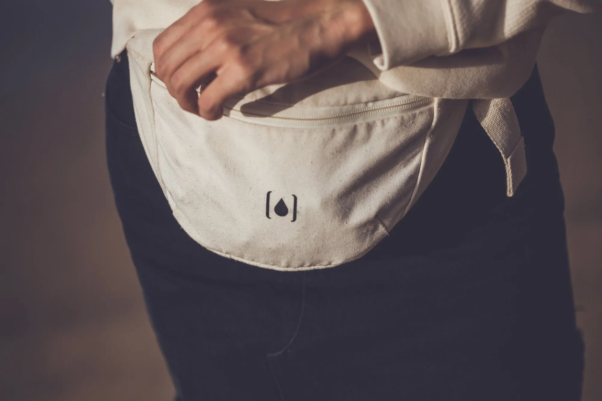 UNISEX RECYCLED BELT BAG