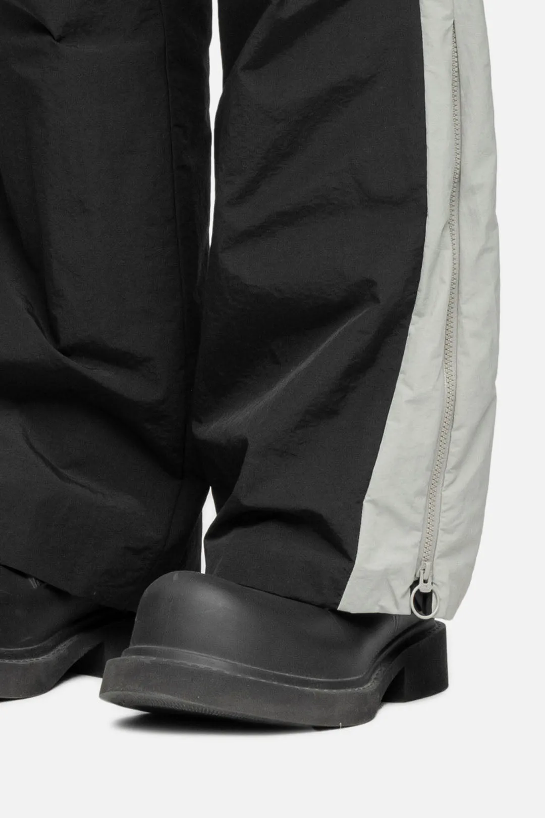 W2 CARGO MONO