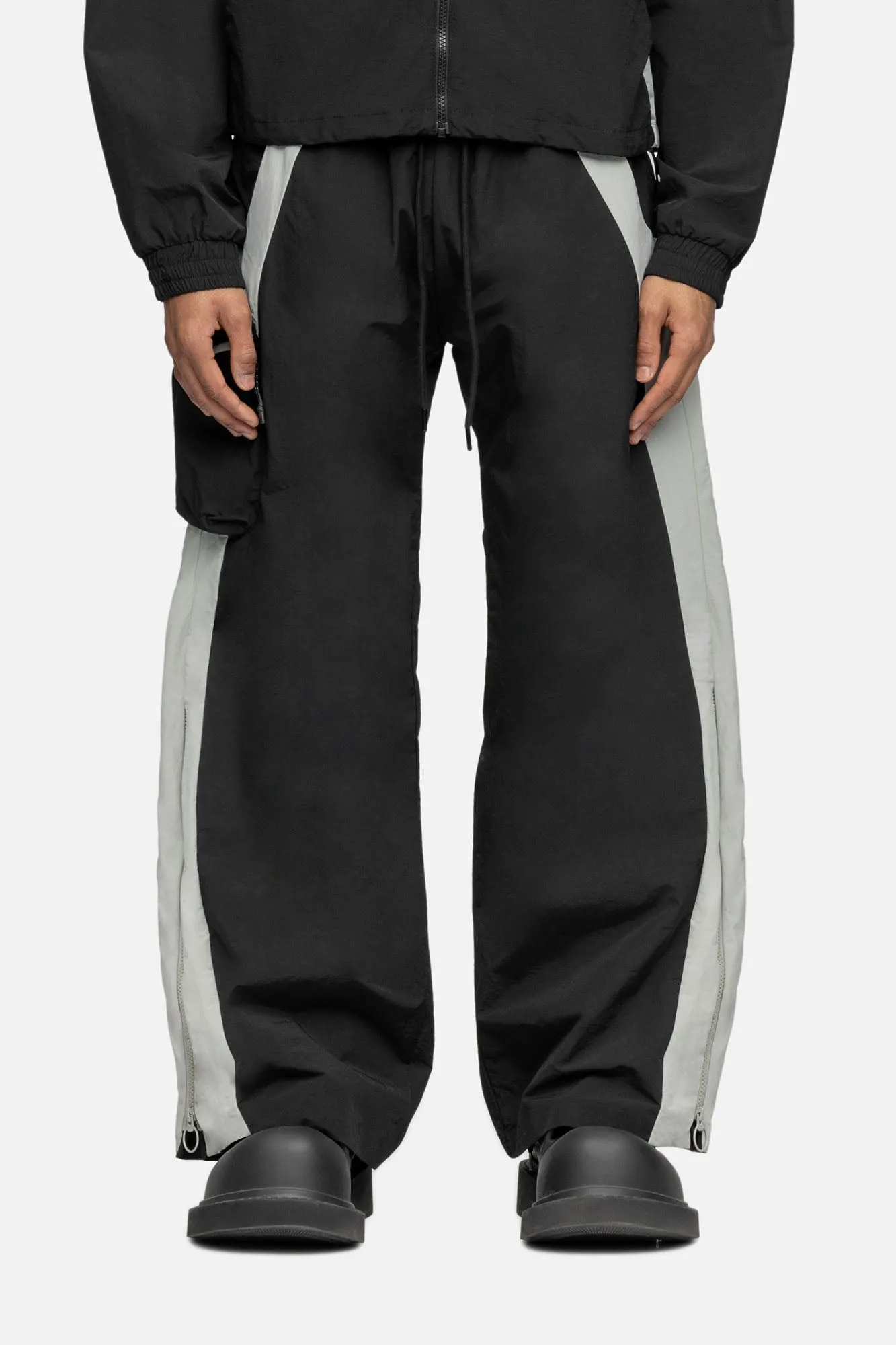 W2 CARGO MONO