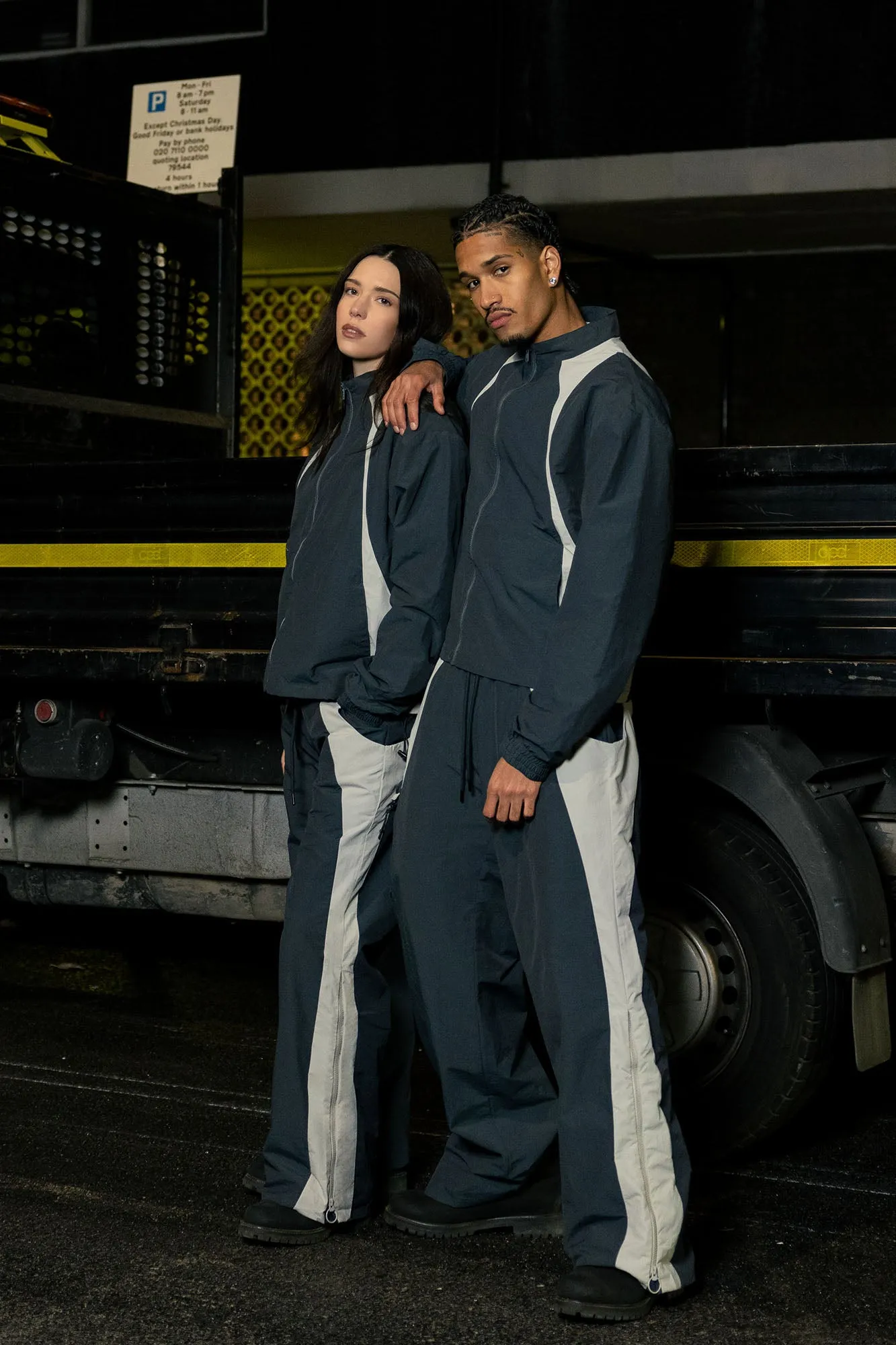 W2 CARGO TWILIGHT