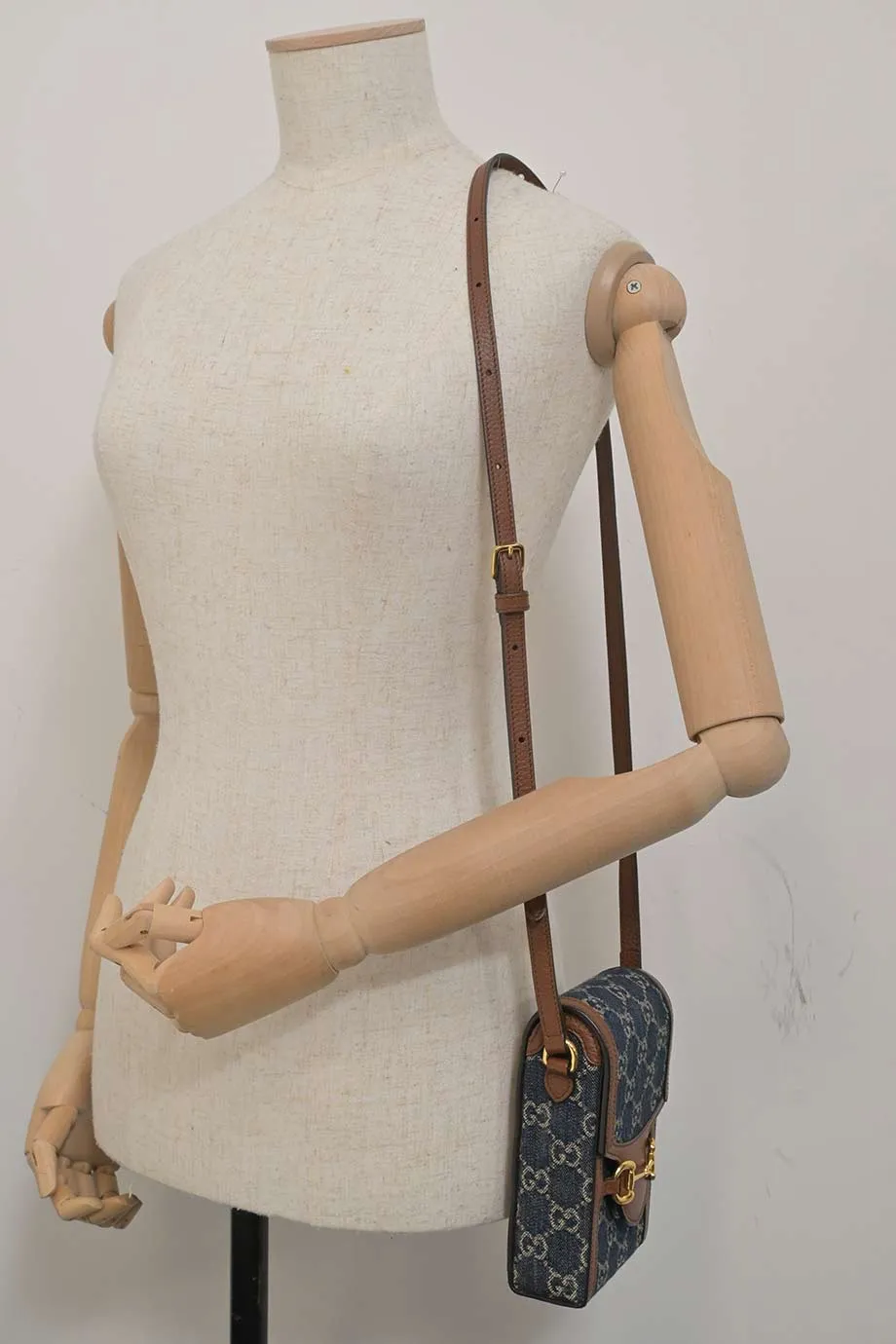 [WB6804] Gucci | Cross-Body Bag