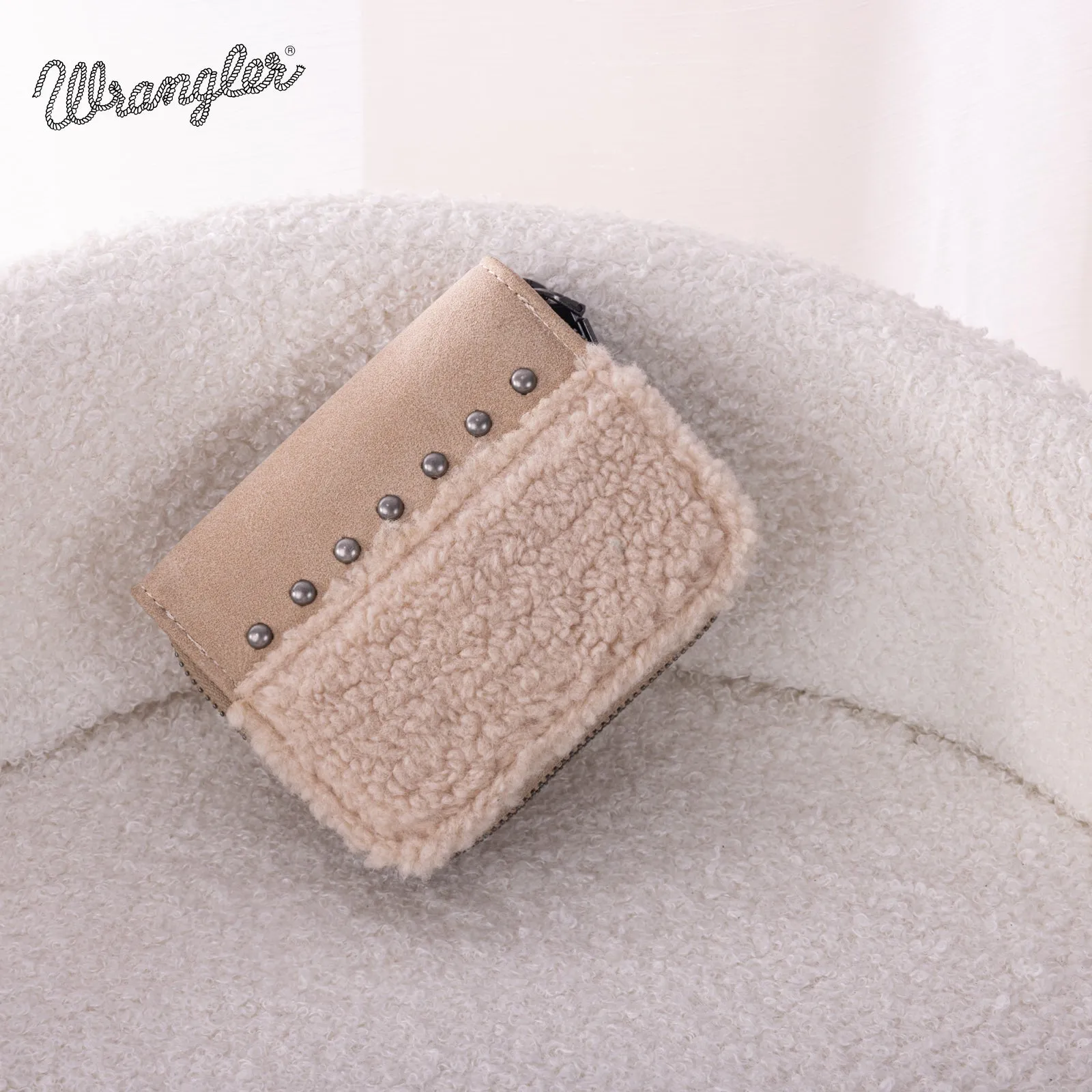 WG160-W014  Wrangler Sherpa  Bi-Fold Wallet -Khaki