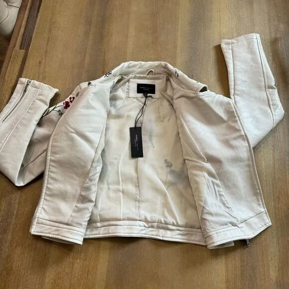 Women’s Floral Embroidered Moto Jacket Faux Leather Medium Ivory Multicolor