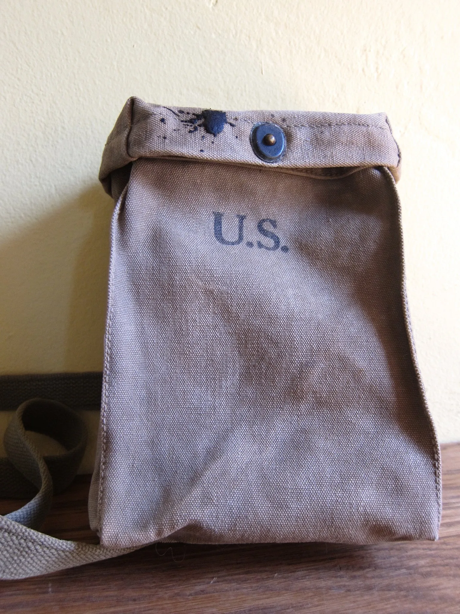 WW2 Canvas Magazine Shoulder Bag by G B Mfg Co, 1942