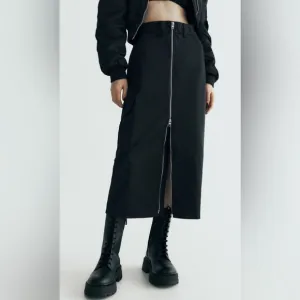 Zara Black Zippered Nylon Skirt NWT