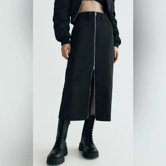 Zara Black Zippered Nylon Skirt NWT